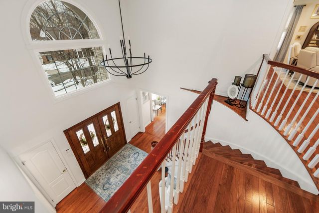 5 SHINGLE OAK DR, Voorhees, NJ 08043