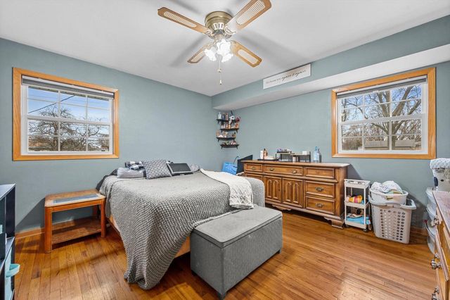 3525 Indian TRAIL, Racine, WI 53402