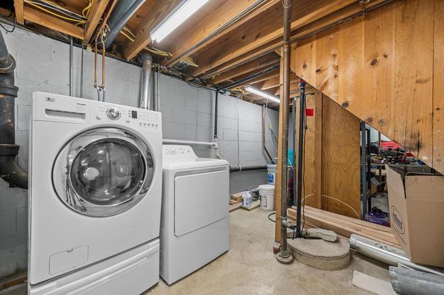 3525 Indian TRAIL, Racine, WI 53402