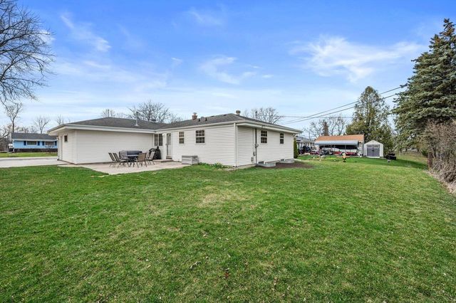 3525 Indian TRAIL, Racine, WI 53402