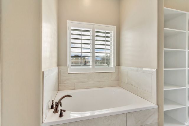 22 W 1000 S, Lehi, UT 84043