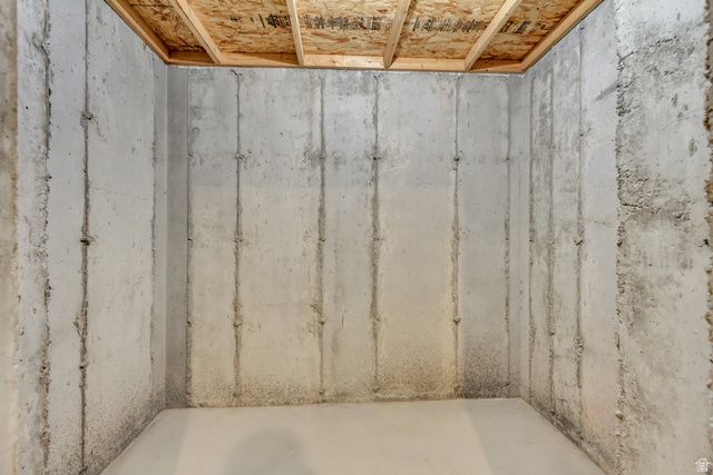 22 W 1000 S, Lehi, UT 84043