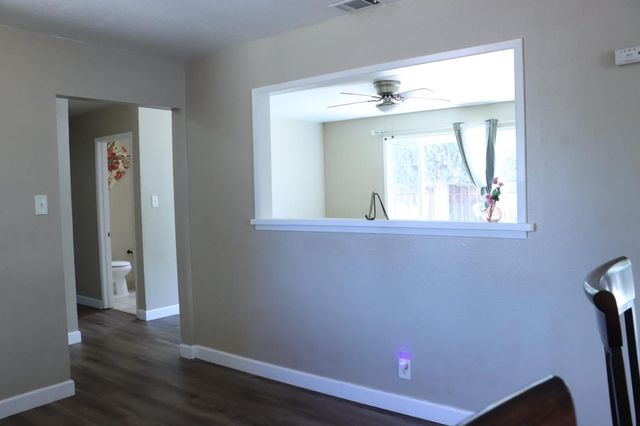 1820 Celeste Dr, Modesto, CA 95355