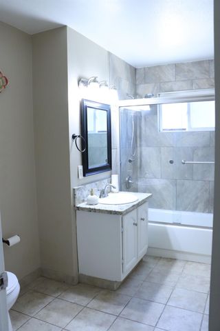 1820 Celeste Dr, Modesto, CA 95355