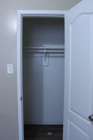 1820 Celeste Dr, Modesto, CA 95355