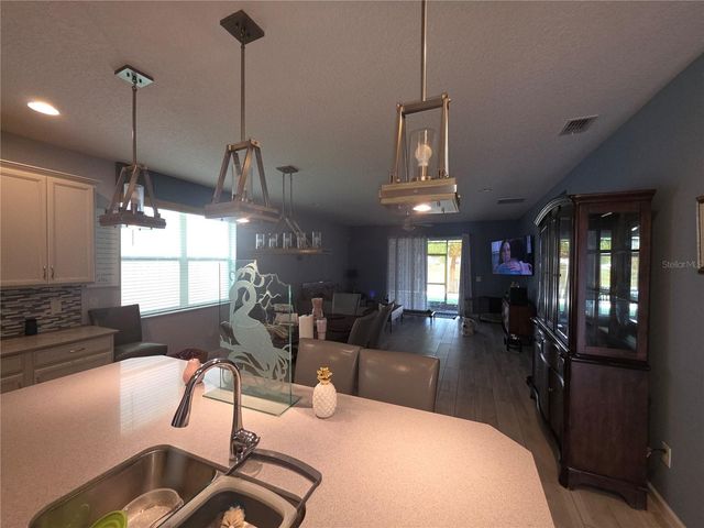 958 COMPASS LANDING DRIVE, Orange City, FL 32763