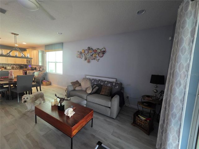 958 COMPASS LANDING DRIVE, Orange City, FL 32763