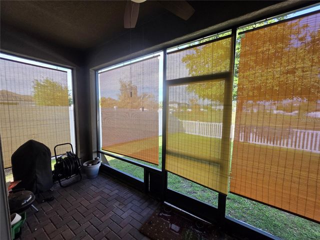958 COMPASS LANDING DRIVE, Orange City, FL 32763