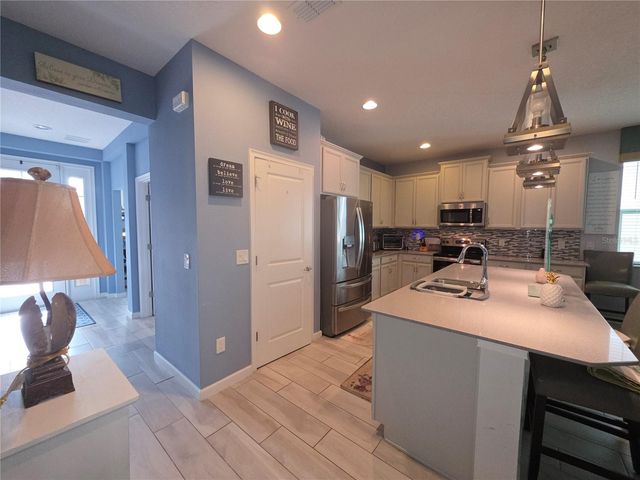 958 COMPASS LANDING DRIVE, Orange City, FL 32763