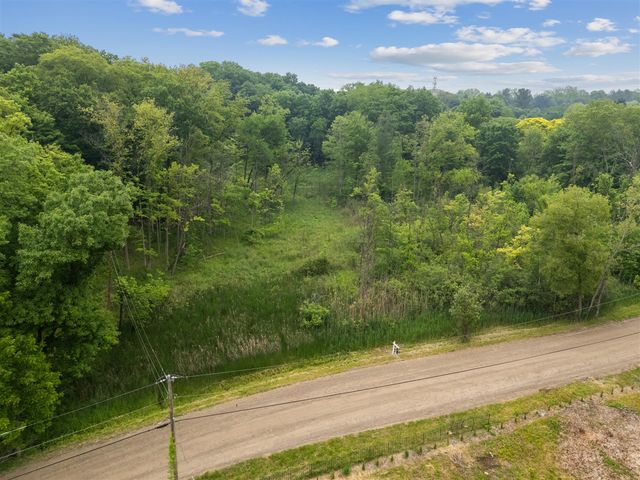 36300 Howard Road, Farmington, MI 48331