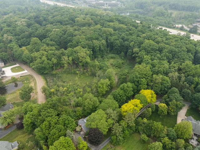 36300 Howard Road, Farmington, MI 48331