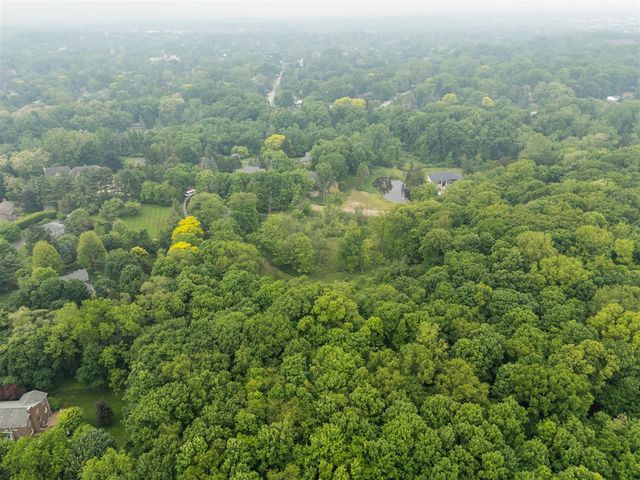 36300 Howard Road, Farmington, MI 48331