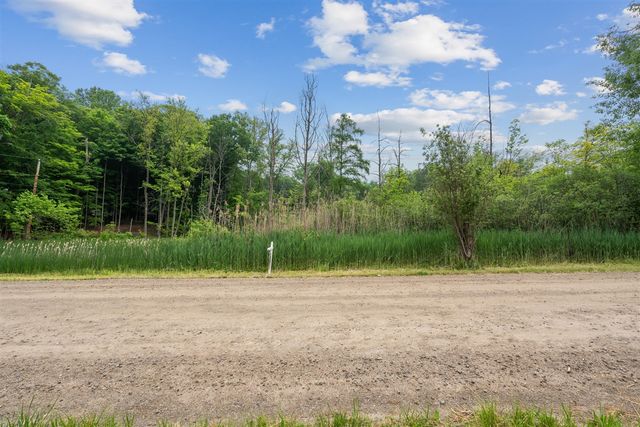 36300 Howard Road, Farmington, MI 48331