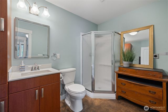 4937 Thompson Lane SE, Olympia, WA 98513