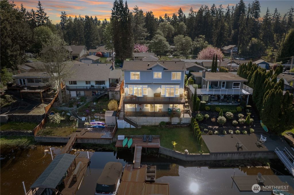4937 Thompson Lane SE, Olympia, WA 98513