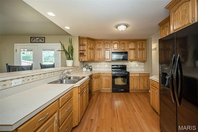 741 Tree Top Ridge Drive, Valley Park, MO 63088