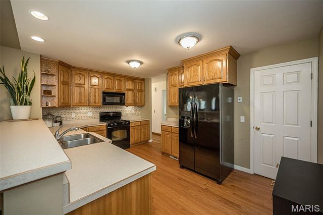 741 Tree Top Ridge Drive, Valley Park, MO 63088
