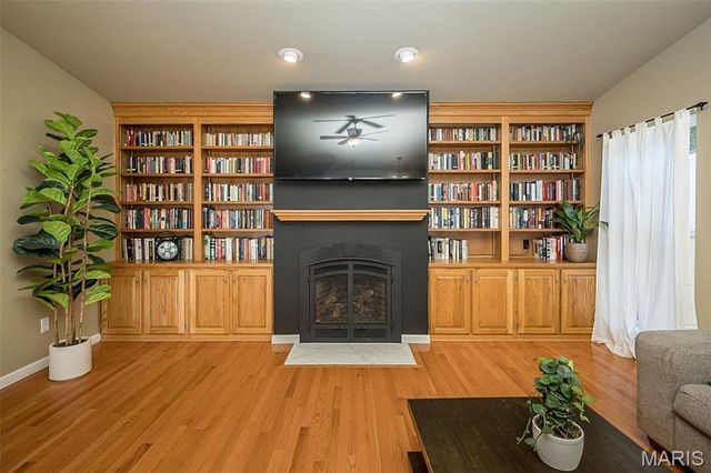 741 Tree Top Ridge Drive, Valley Park, MO 63088