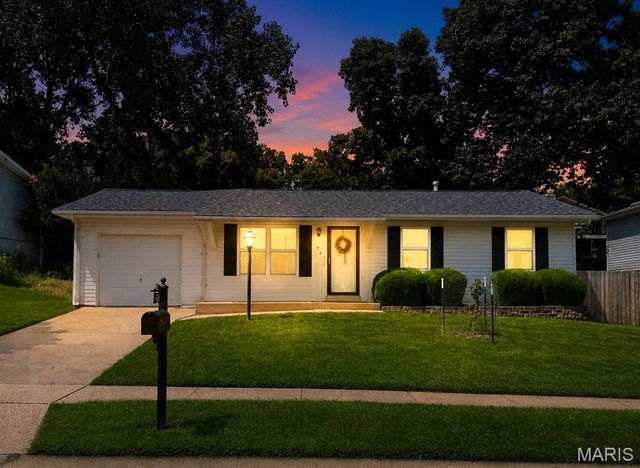 741 Tree Top Ridge Drive, Valley Park, MO 63088