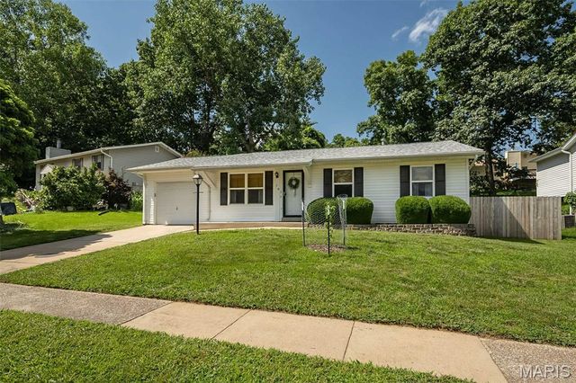 741 Tree Top Ridge Drive, Valley Park, MO 63088