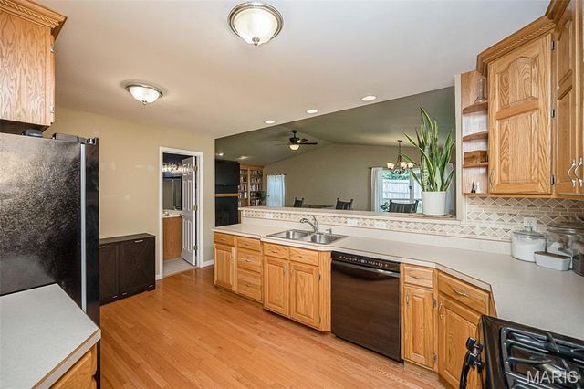 741 Tree Top Ridge Drive, Valley Park, MO 63088