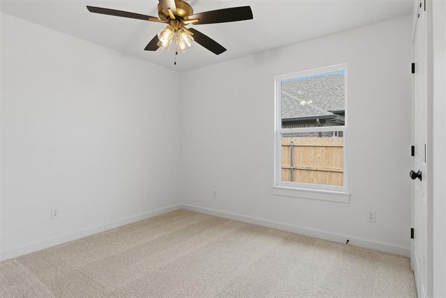 13317 SW 8th Street, Yukon, OK 73099