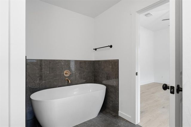 13317 SW 8th Street, Yukon, OK 73099