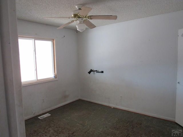1731 Jerry Murphy Rd, Pueblo, CO 81001