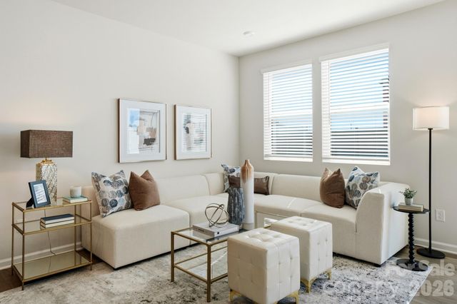 9230 Pagoda Oak Drive, Charlotte, NC 28269