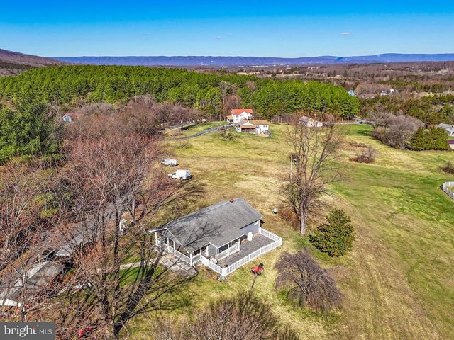 110 BUCKS MILL RD, Strasburg, VA 22657