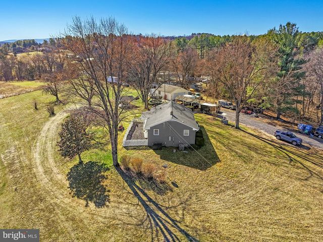 110 BUCKS MILL RD, Strasburg, VA 22657