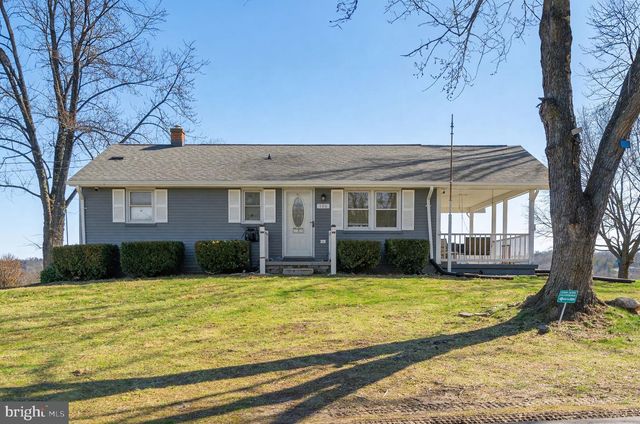 110 BUCKS MILL RD, Strasburg, VA 22657