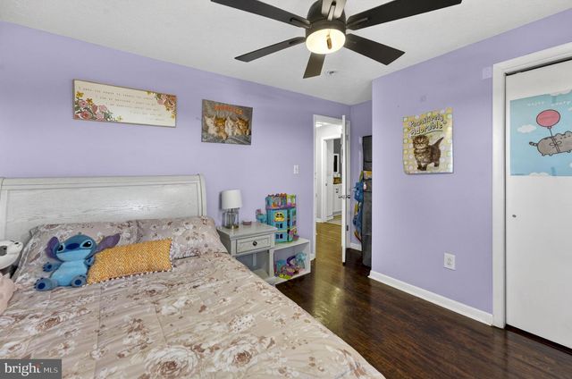 110 BUCKS MILL RD, Strasburg, VA 22657