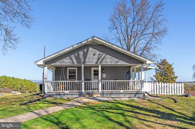 110 BUCKS MILL RD, Strasburg, VA 22657