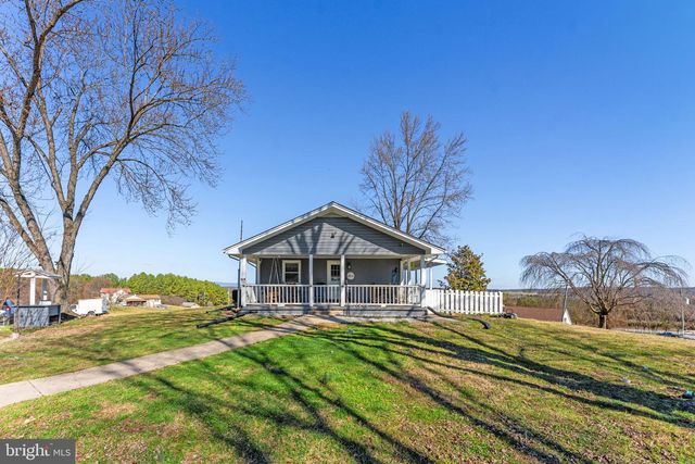 110 BUCKS MILL RD, Strasburg, VA 22657