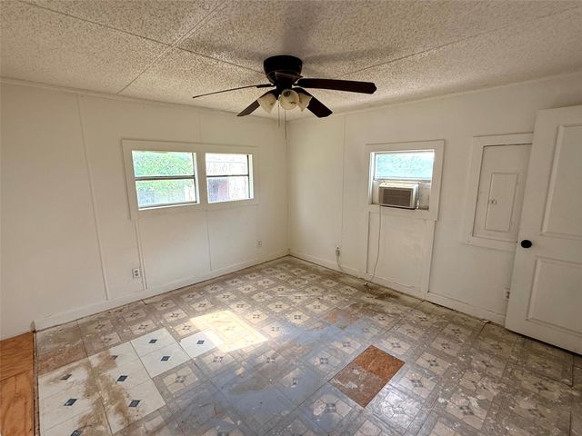 4361 Miller Road, Midlothian, TX 76065