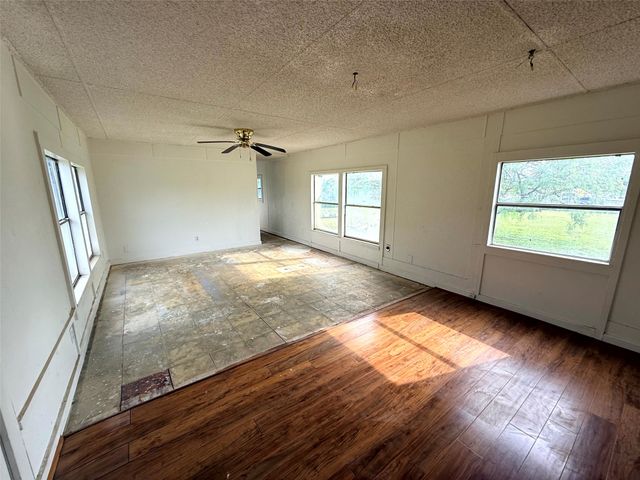 4361 Miller Road, Midlothian, TX 76065