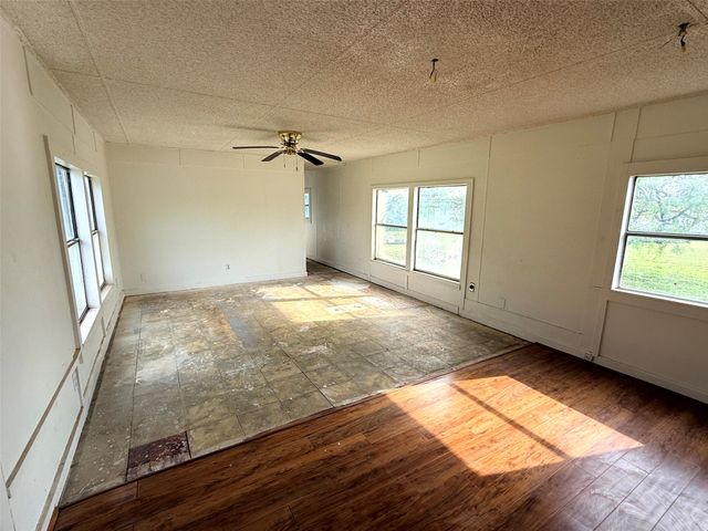 4361 Miller Road, Midlothian, TX 76065