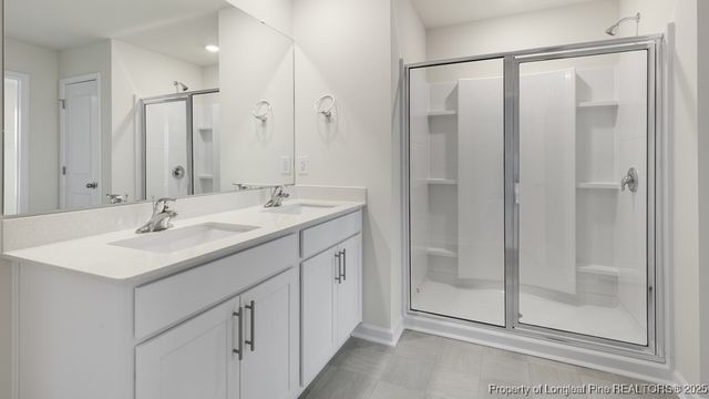 1006 Misty Creek Drive, Aberdeen, NC 28315