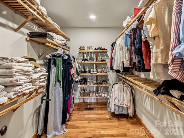56 Devonshire Drive, Mills River, NC 28759