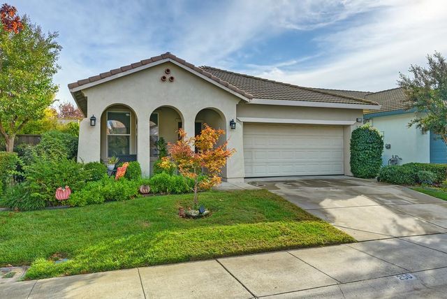250 Pelican Bay Cir, Sacramento, CA 95835