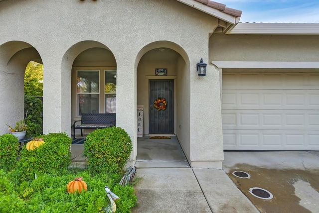 250 Pelican Bay Cir, Sacramento, CA 95835