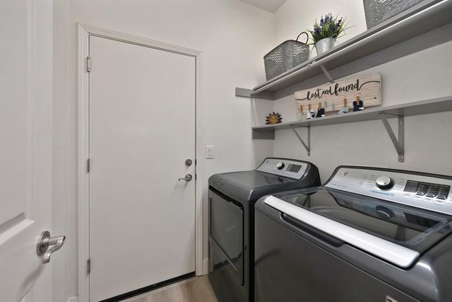 250 Pelican Bay Cir, Sacramento, CA 95835