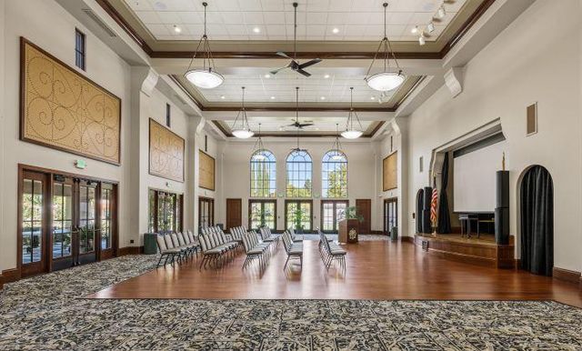 250 Pelican Bay Cir, Sacramento, CA 95835