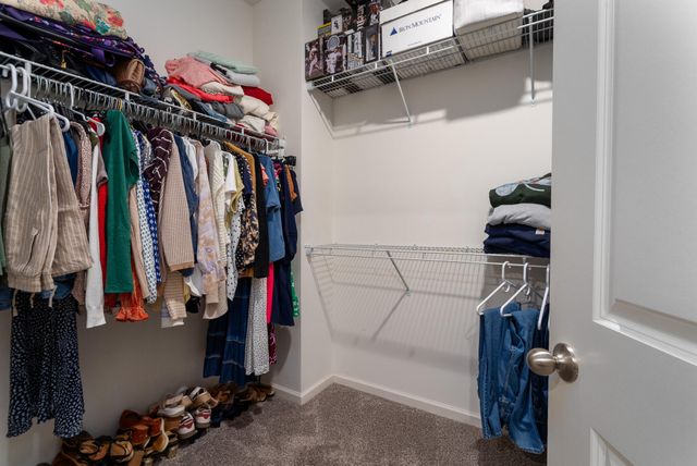 7700 W 105th Avenue, Crown Point, IN 46307