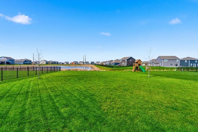 7700 W 105th Avenue, Crown Point, IN 46307