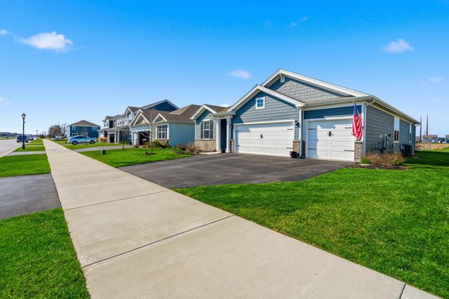 7700 W 105th Avenue, Crown Point, IN 46307