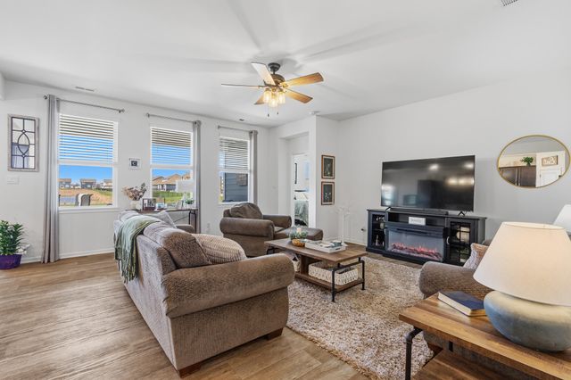 7700 W 105th Avenue, Crown Point, IN 46307