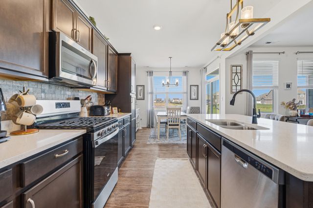 7700 W 105th Avenue, Crown Point, IN 46307