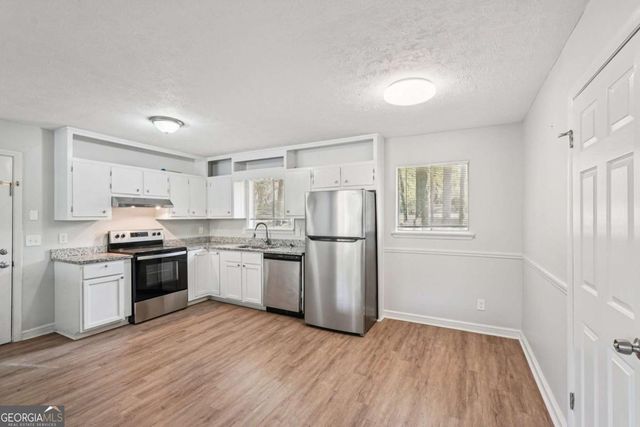 9157 Homewood Drive, Riverdale, GA 30274